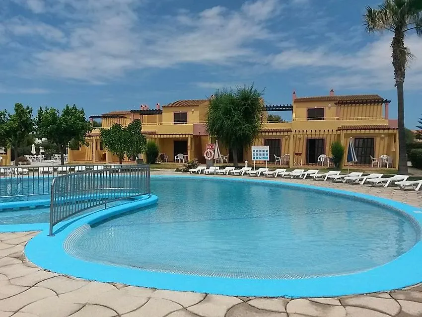 Apartamentos Ses Anneres Cala'N Blanes  2*, Cala'N Blanes (Menorca)