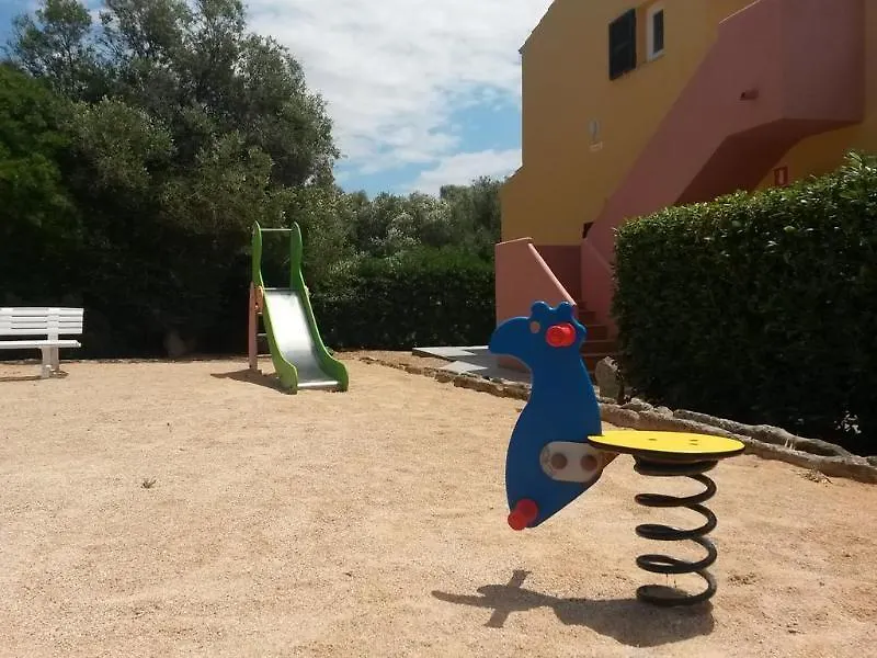 Apartamentos Ses Anneres Cala'N Blanes  2*, Cala'N Blanes (Menorca) España